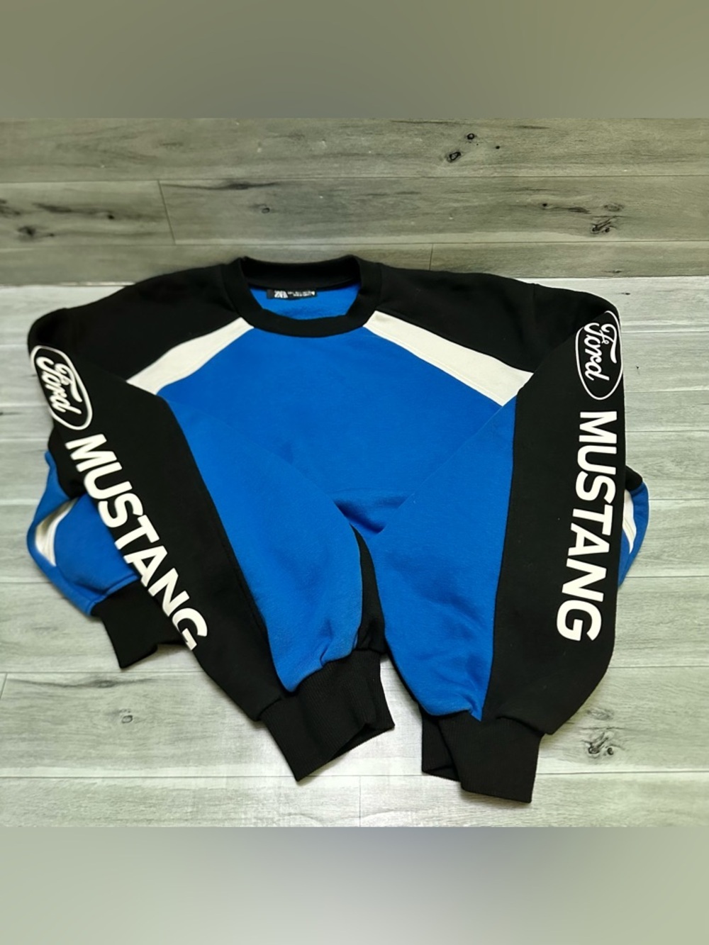 Zara Ford Mustang Cropped Colorblock Sweatshirt L - Picture 8 of 9